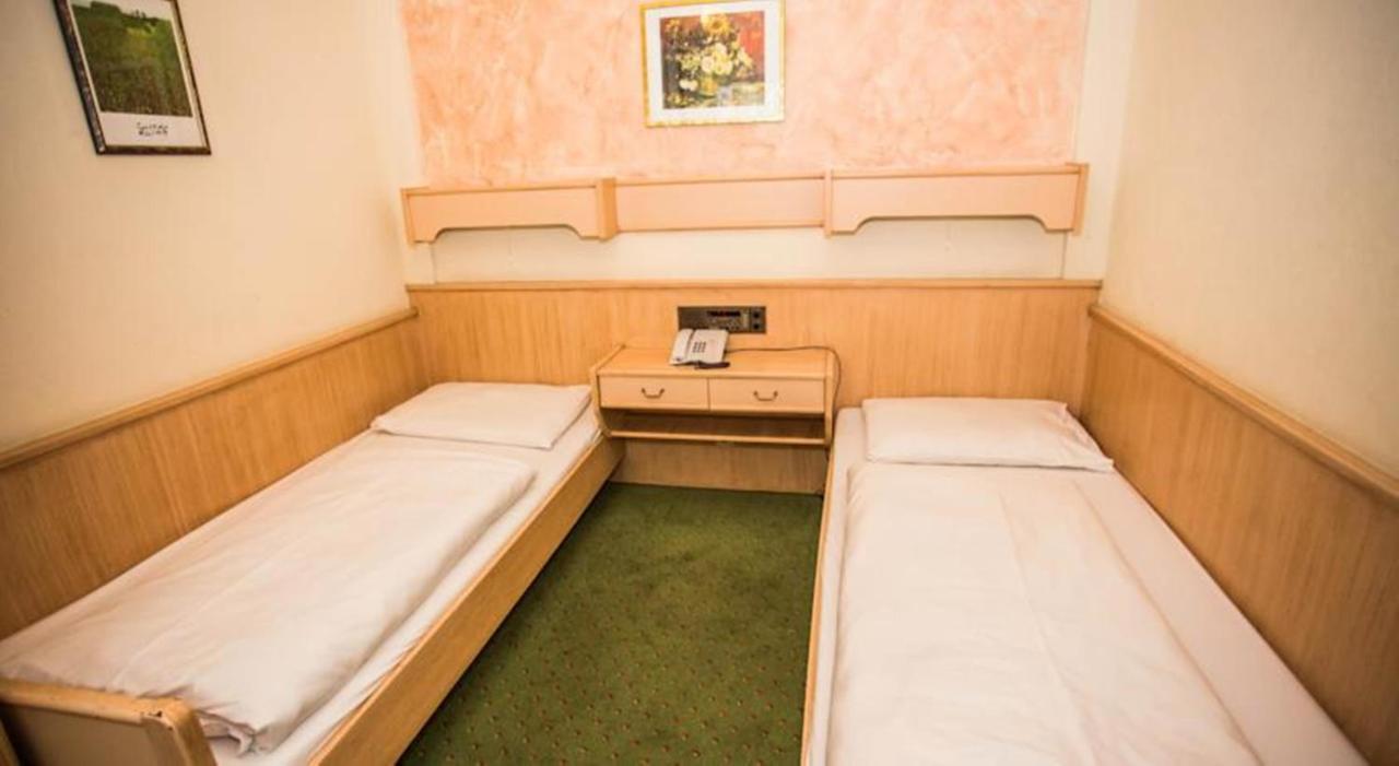 Hotel Hadrigan Wien Ngoại thất bức ảnh