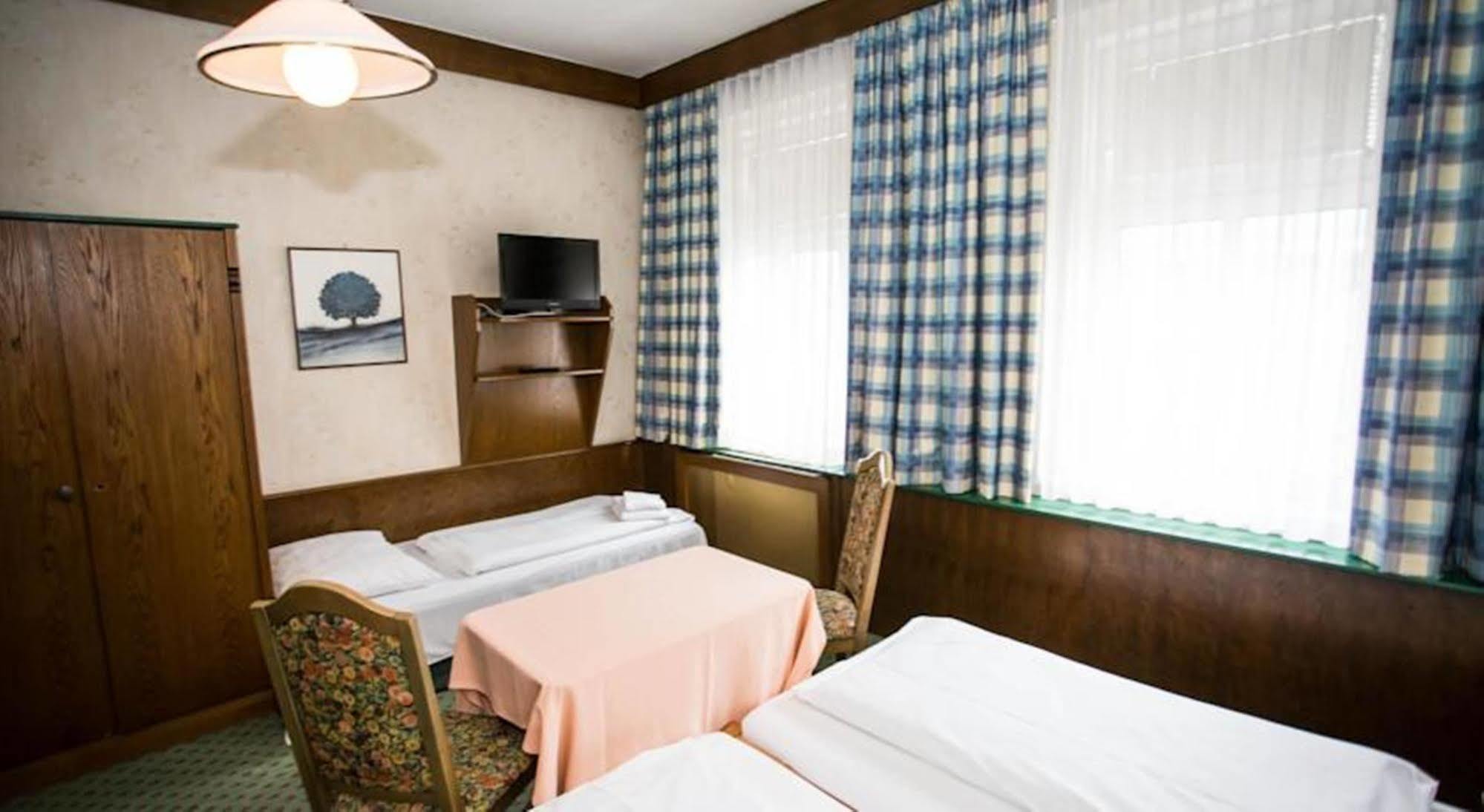 Hotel Hadrigan Wien Ngoại thất bức ảnh
