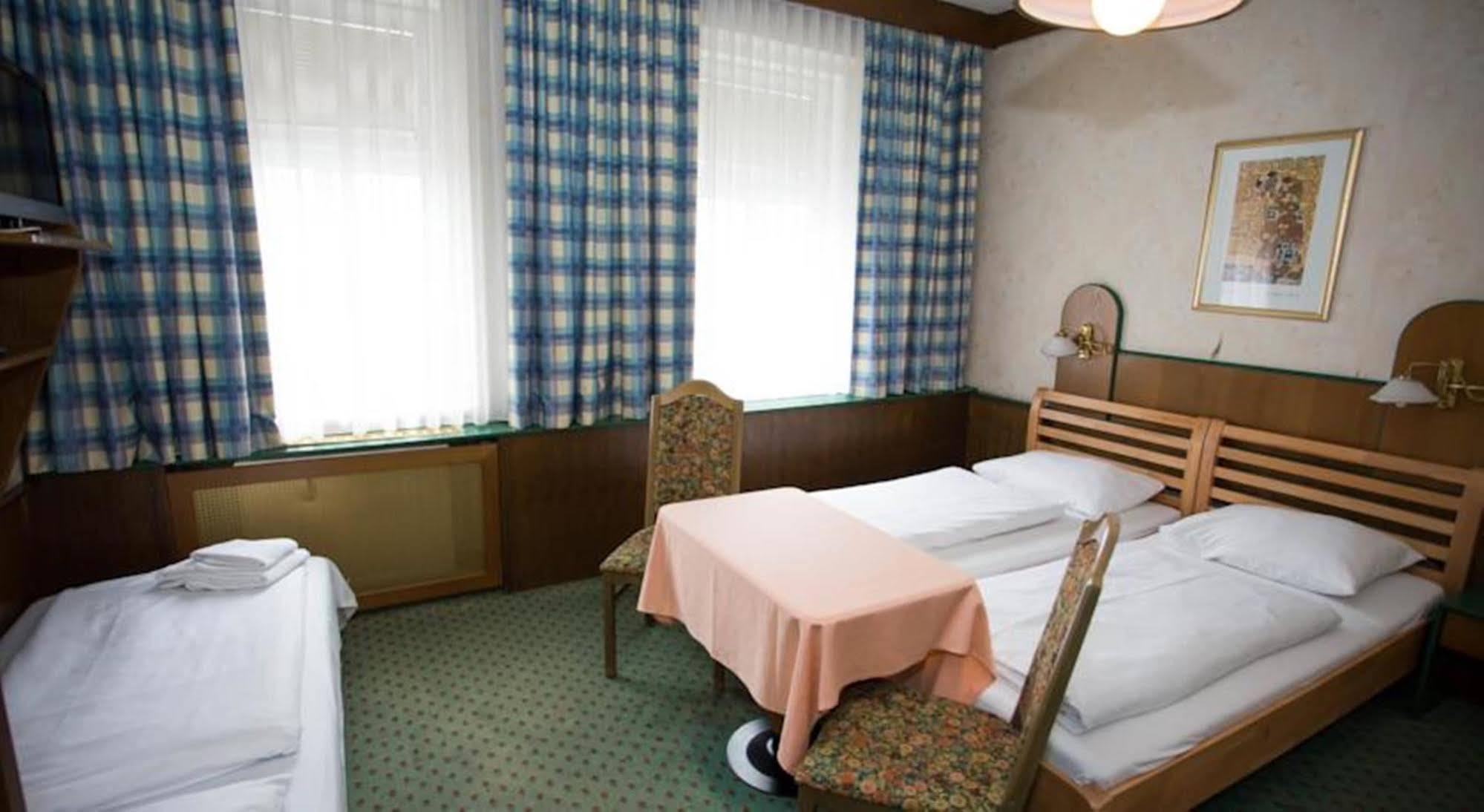 Hotel Hadrigan Wien Ngoại thất bức ảnh